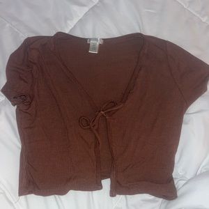Bozzolo front tie cropped top